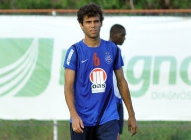 Impedido de jogar, Jussandro fala sobre renovação e Marquinhos Santos