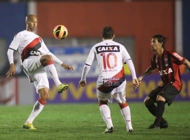 Após noventa minutos emocionantes, Vitória goleia Atlético-PR em Curitba