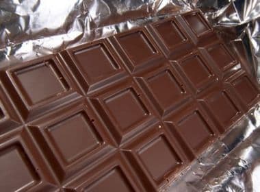 Ministra suspende ação contra homem por furto de chocolate de R$ 4,99
