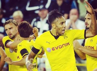 Borussia Dortmund sai atrás, leva três gols, mas vence por 4 a 3 na Liga Europa