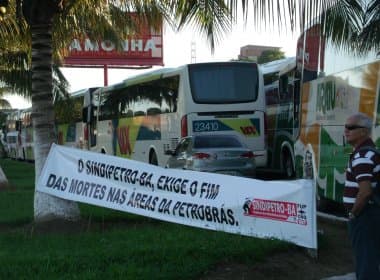 Sindipetro realiza protesto na BR-324 contra morte de trabalhadores