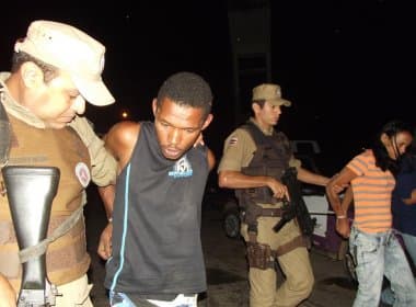 Itabuna: Polícia prende filho que matou pai após ser repreendido por sexo na sala de casa
