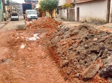 Prefeitura de Lauro de Freitas culpa chuvas e Embasa por atraso em conclusão de obra