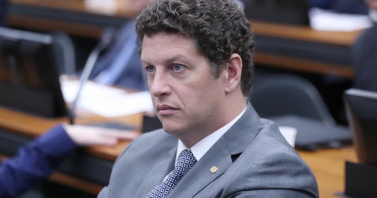 Ricardo Salles em sessão de comissão na Câmara dos Deputados