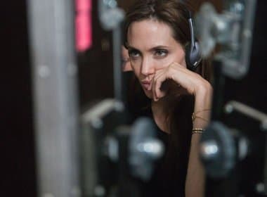 Angelina Jolie dirigirá filme sobre protetor de elefantes africanos