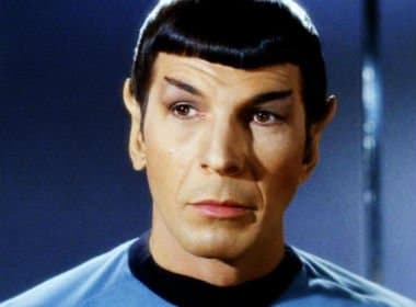 Filho de Leonard Nimoy pede ajuda a fãs para terminar documentário sobre Spock