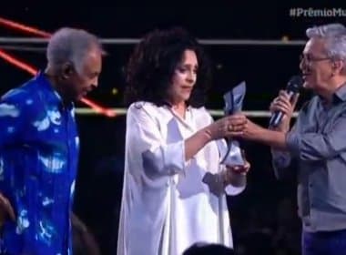 Prêmio Multishow: Gil e Caetano são celebrados por cantoras e entregam troféu a Gal