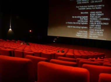 Número de brasileiros que vão ao cinema e teatro dobrou em oito anos, diz pesquisa