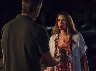 Netflix divulga primeiro trailer da comédia de horror ‘Santa Clara Diet’