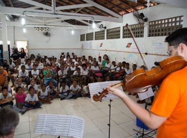 Escolas públicas de Salvador recebem concertos interativos para crianças