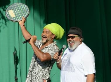 Carlinhos Brown convida nomes do samba para Enxaguada du Bonfim