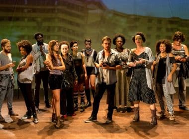 Teatro Vila Velha recebe 'Distopias' espetáculo de Zeca de Abreu