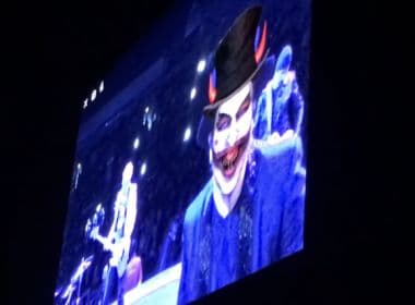 Bono Vox compara Bolsonaro a demônio em show do U2 na Irlanda