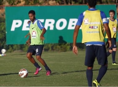 Desfalcado, elenco do Bahia volta a treinar de olho na Copa do Brasil