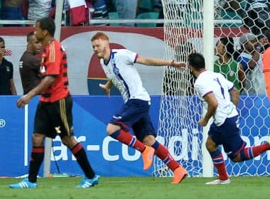 Com três gols de Souza, Bahia vence Sport e vai pegar o Ceará na final da Copa do Nordeste