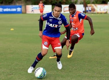 Em treino tático, Guto Ferreira esboça time titular e promove testes no Bahia