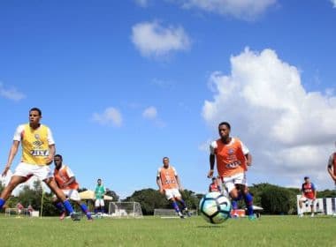 Bahia realiza último treino em Salvador antes de encarar o Grêmio