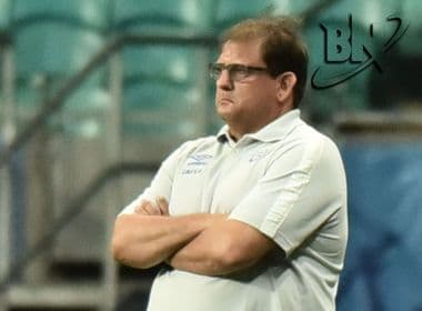 Técnico do Bahia exalta Vinícius e admite temor por denúncias ao TJD-BA