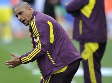 Trabalhando na Turquia, Roberto Carlos sonha em treinar a seleção brasileira