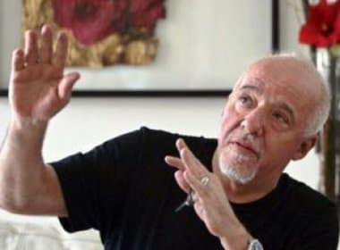 Em entrevista, Paulo Coelho detona organização da Copa e se arrepende de apoio a campanha