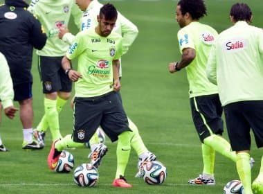 Seleção brasileira faz primeiro treino com bola sob comando de Felipão