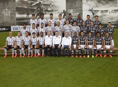 Corinthians lança uniformes inspirados na década de 70