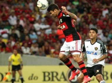 Depois de marcar pelo Flamengo, Eduardo da Silva é titular contra o Coritiba