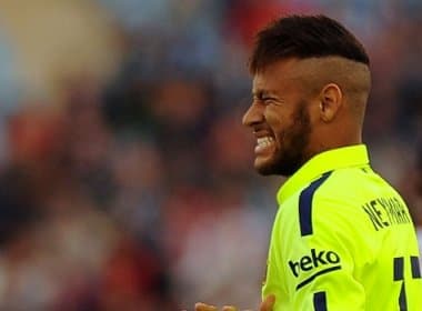 Com participação de Neymar e Suárez, Barcelona vira sobre Almería no Campeonato Espanhol