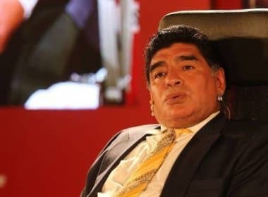 Maradona comemora prisões na Fifa e espera explicações de Blatter 