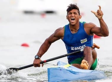 Baiano Isaquias Queiroz conquista medalha de ouro na Canoagem
