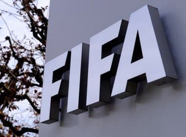Fifa bane Blatter e Platini por 90 dias; ex-vice-presidente foi suspenso por 6 anos