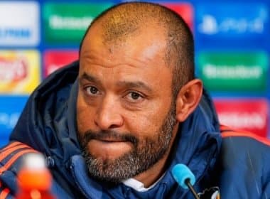 Técnico do Valencia pede demissão após 18 meses de trabalho