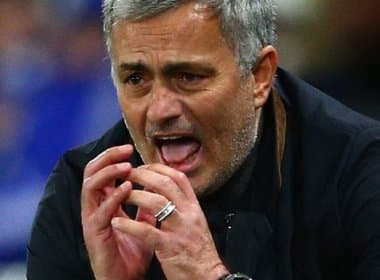 Depois de reunião com diretoria, José Mourinho não é mais o treinador do Chelsea