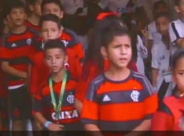 Depois de críticas, Flamengo pede desculpas com crianças de Manaus