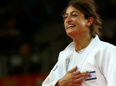 Judoca de Israel leiloa credencial dos Jogos Olímpicos para ajudar crianças com câncer