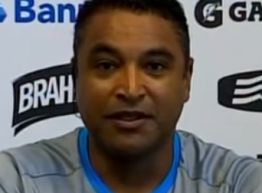 Envergonhado, Roger Machado admite erro em goleada sofrida pelo Grêmio