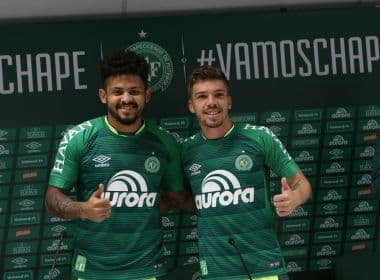 Chapecoense apresenta dois reforços para a sequência do Brasileirão