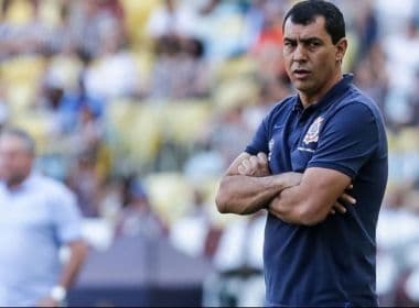 Boa fase do Corinthians impressiona até Carille: 'Nosso time tem muita concentração'