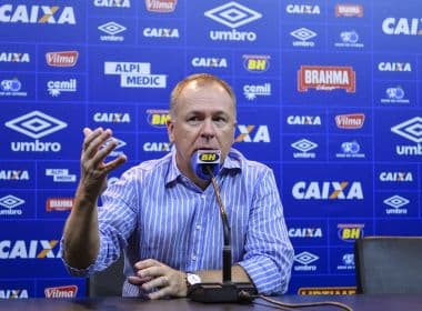 'É uma lição', diz Mano Menezes sobre vitória do Cruzeiro diante do Bahia