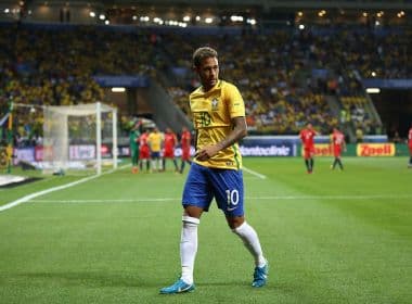 Neymar critica árbitro por cartão amarelo recebido: 'Para o meu lado nunca é a favor'