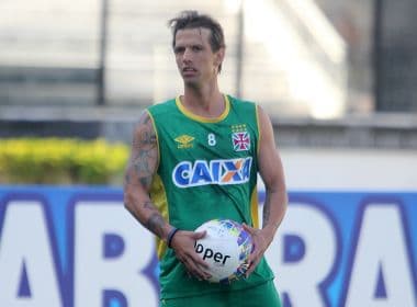 Ex-jogador de Vasco, Diguinho é preso acusado de agredir policial militar 