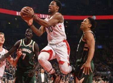 DeMar DeRozan marca 52 pontos e brilha na vitória do Toronto Raptors na NBA