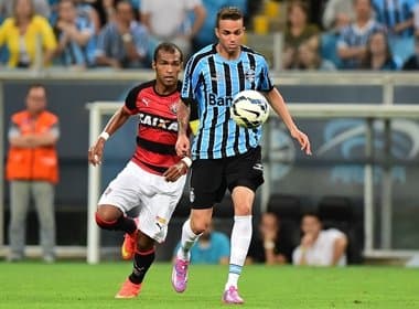 Com gol contra de Richarlyson, Vitória perde para o Grêmio em Porto Alegre