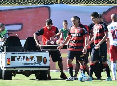 Substituídos, Ramon e Nino Paraíba viram motivo de preocupação no Vitória