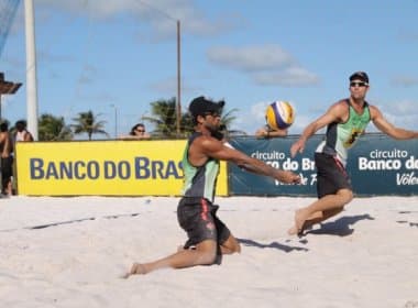 Vôlei de Praia: Equipe do Vitória intensifica preparação para competição nacional