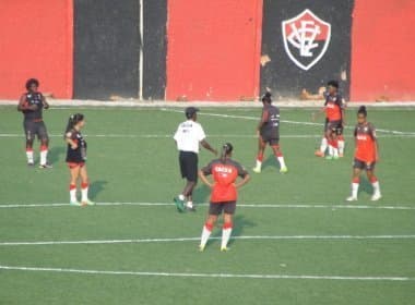 Futebol feminino: Reforços do Vitória fazem exames e aguardam aval por anúncio