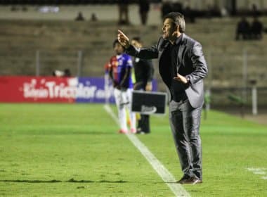 Argel reclama de excesso de jogos do Vitória após eliminação na Copa do Brasil
