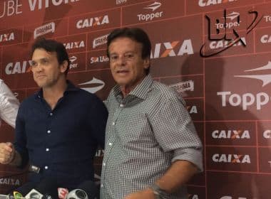  Sinval pede demissão e Petkovic assume o futebol do Vitória; clube procura novo treinador