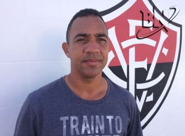 Marcos Carvalho deixa futebol feminino do Vitória e assume o time sub-16