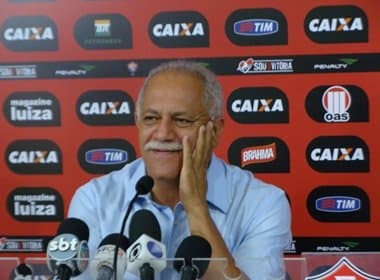 Raimundo Queiroz é demitido do Vitória; Felipe Ximenes deve ser o substituto